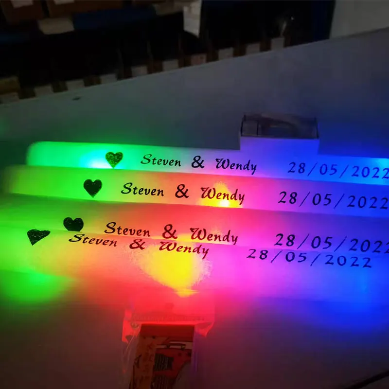 عصي مضيئة LED مخصصة، عصي إسفنج - مراجعة Flashing Led Foam Sticks Party وسعره